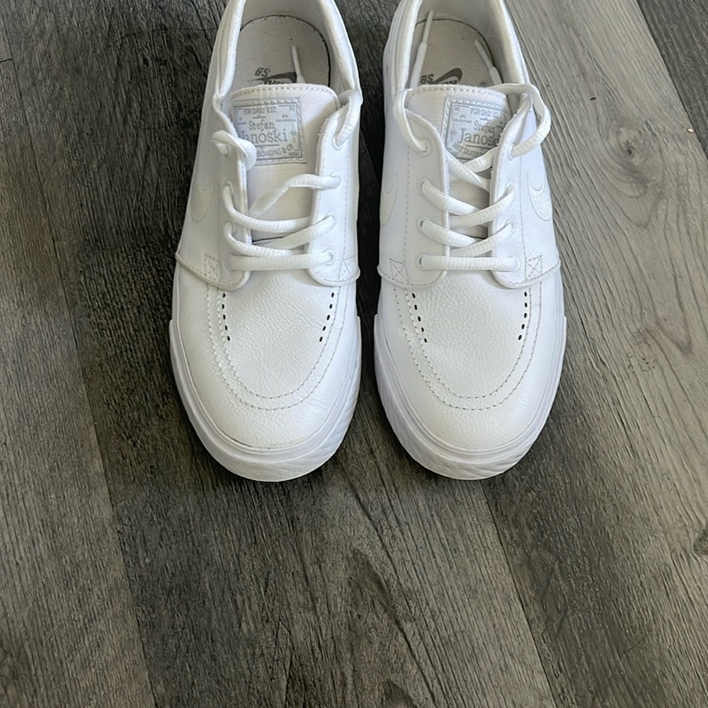 Stefan janoski leather Nikes